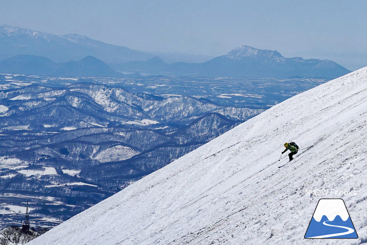 ニセコグラン・ヒラフ DYNASTAR SKI TEST RIDE DAYS Photo Session!!最高の天気に恵まれたニセコに、最高の仲間たちが集まりました☆